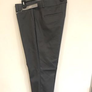 Gray straight through the hip dress pants